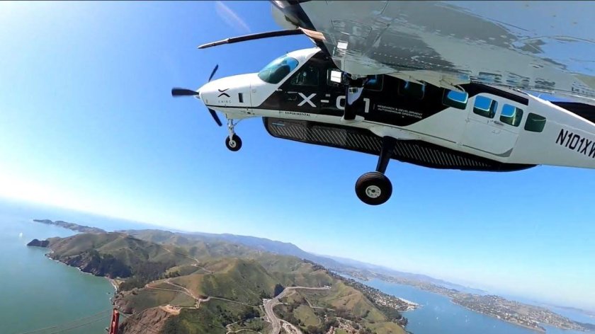 Автономный самолет