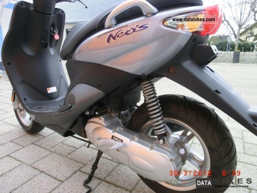 Yamaha Neos 50 глушитель