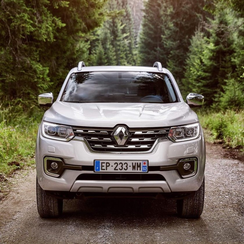 Рено Аласкан джип