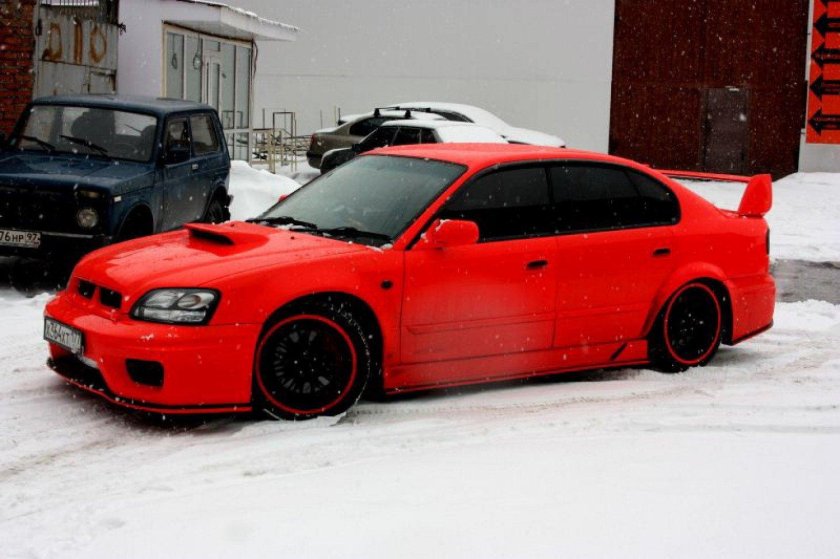 Subaru Legacy b4