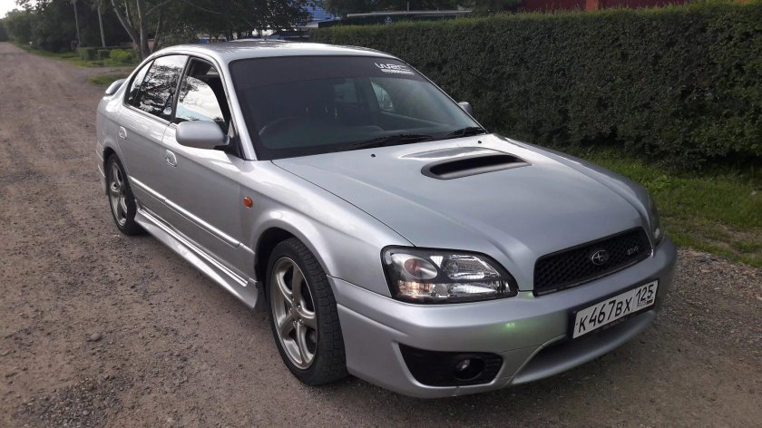 Subaru Legacy 4