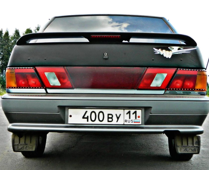 ВАЗ 2115 задние фары клюшки