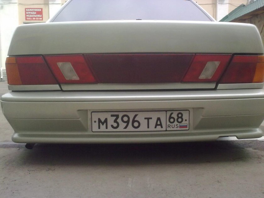 Лада 2115 зад