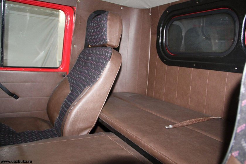 УАЗ 39095 со спальником