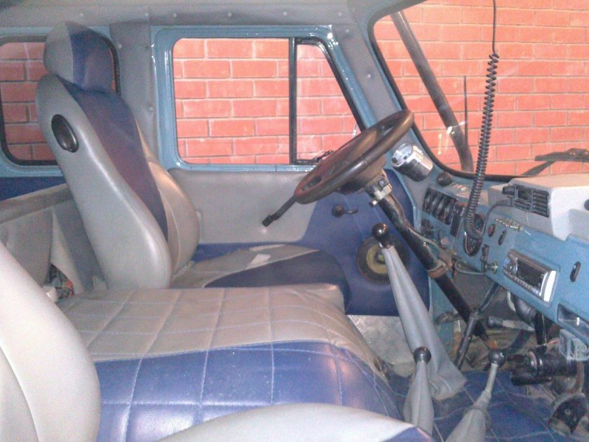 Кабина ЗИЛ 130 +УАЗ Буханка