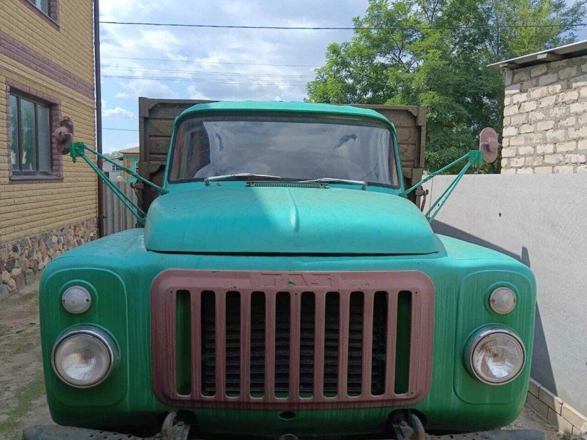 Газ 53 зеленый