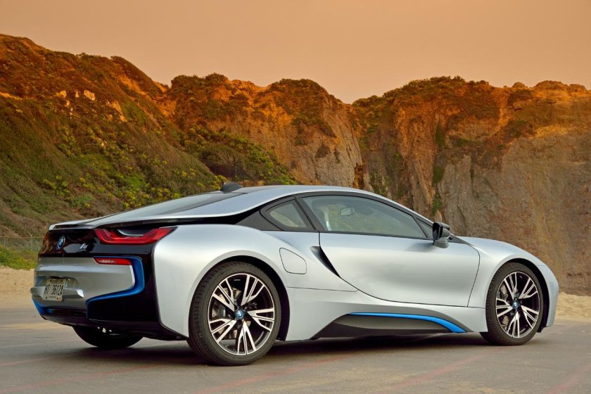 BMW i8 2015