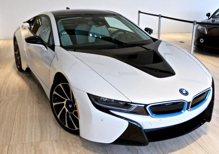 BMW i8 2017