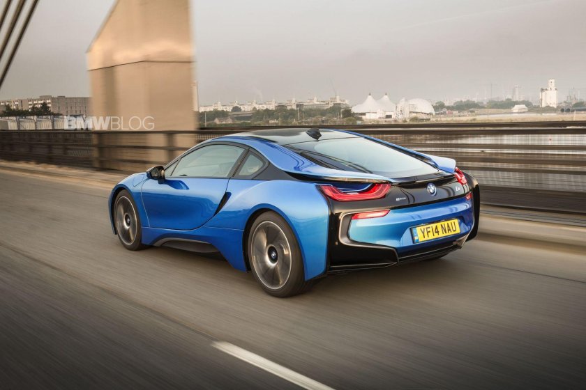 BMW гибрид i8