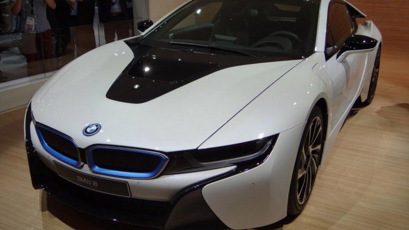 BMW i8 2015