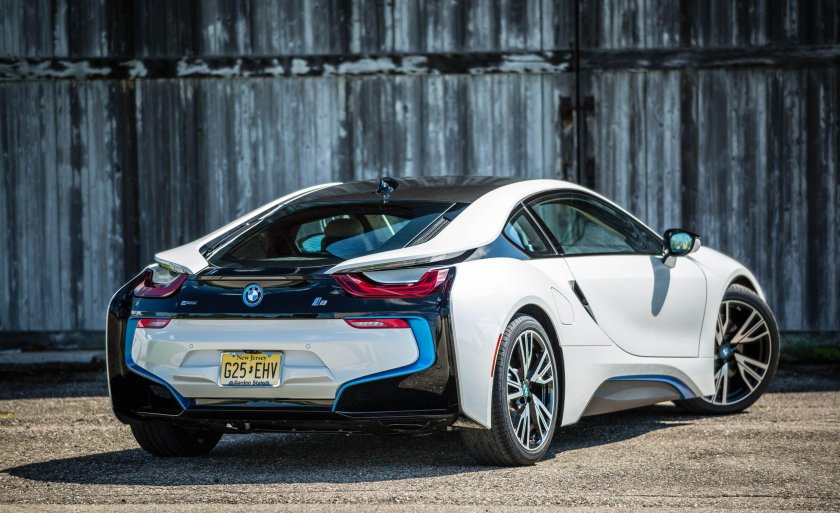 BMW i9