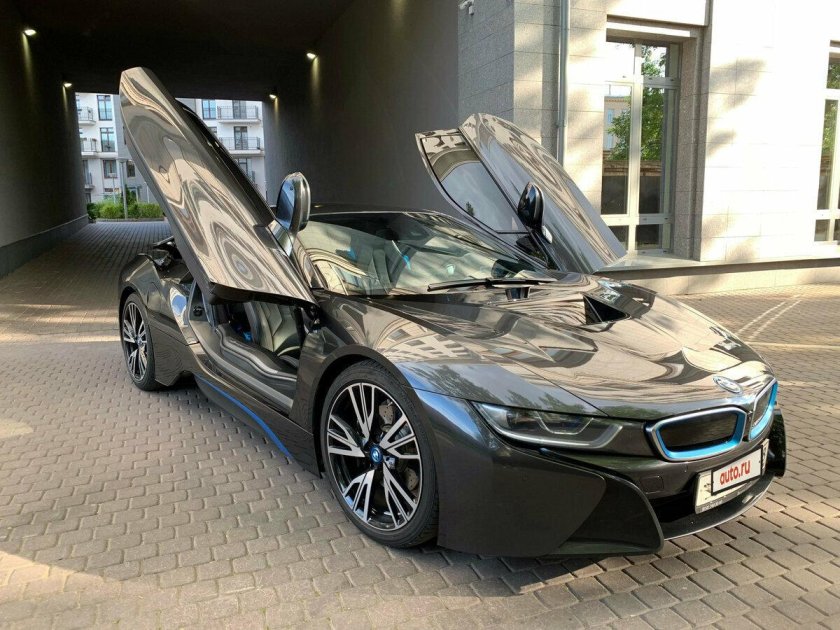 БМВ гибрид i8
