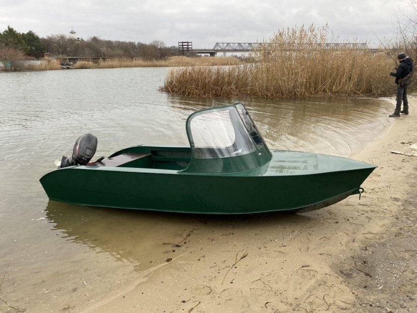 Лодка прогресс 4м