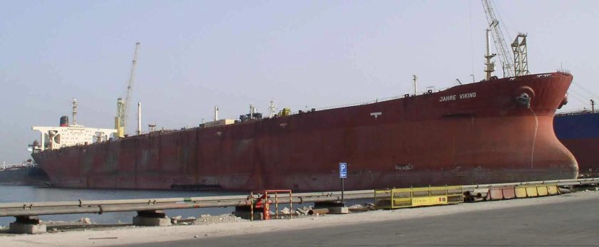 Самый большой танкер Knock Nevis