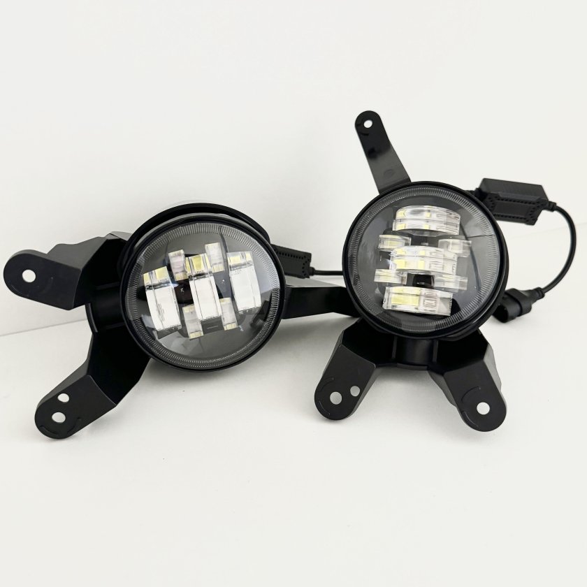 Cвeтoдиoдныe пpотивoтуманные фары led для