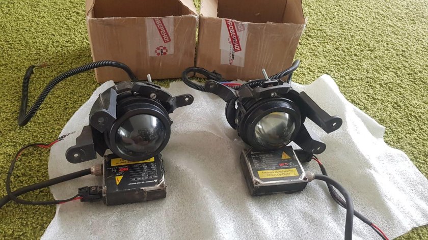 Линзы в ПТФ Шевроле Круз