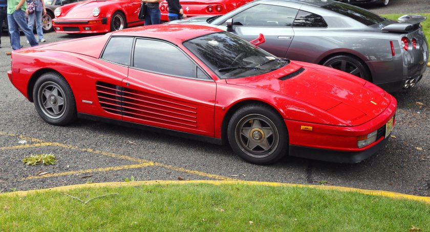 Ferrari 512 Testarossa