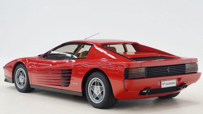 Ferrari 512 Testarossa