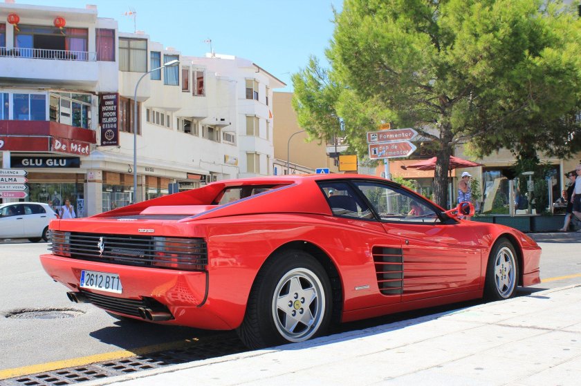 Ferrari Testarossa f512 m