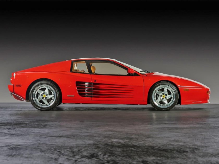 Ferrari testarossa 1984