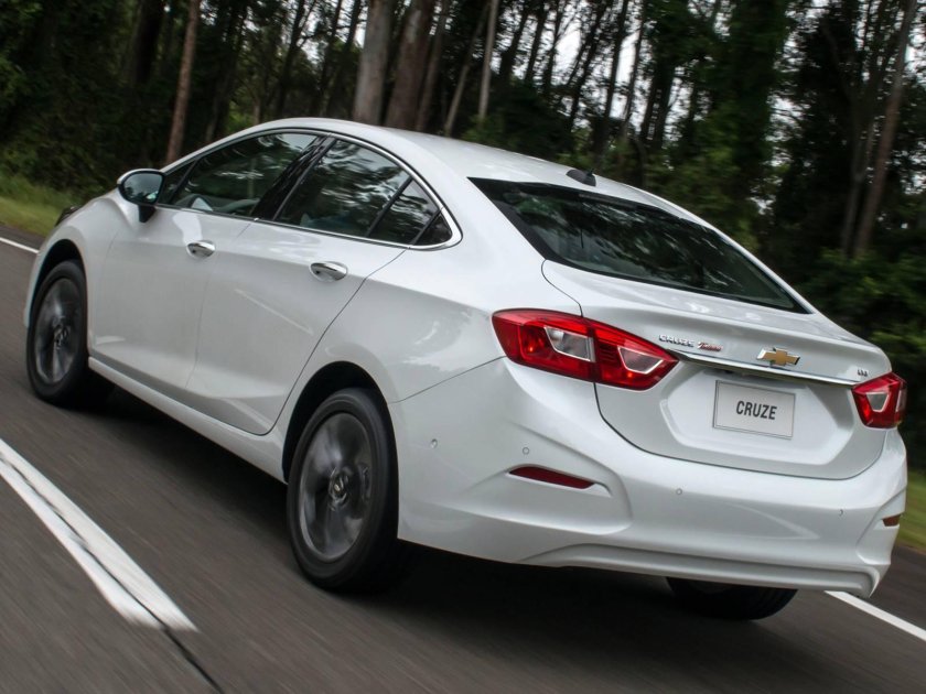 Chevrolet Cruze 2017 седан