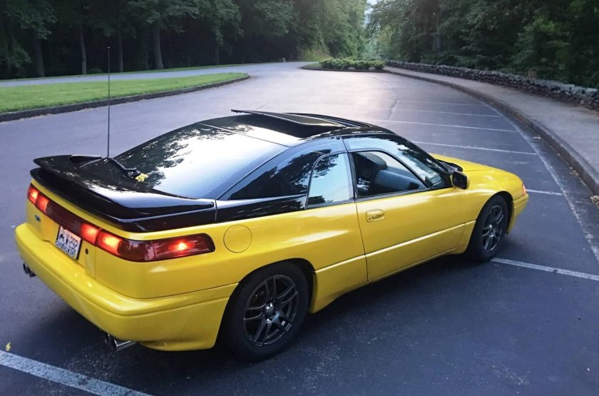Subaru SVX