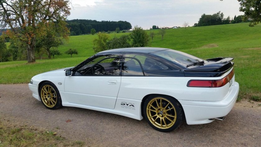 Subaru Alcyone SVX