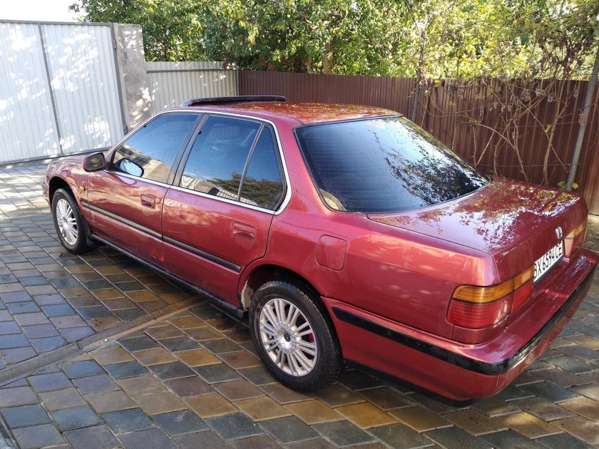 Honda Accord 4 поколение