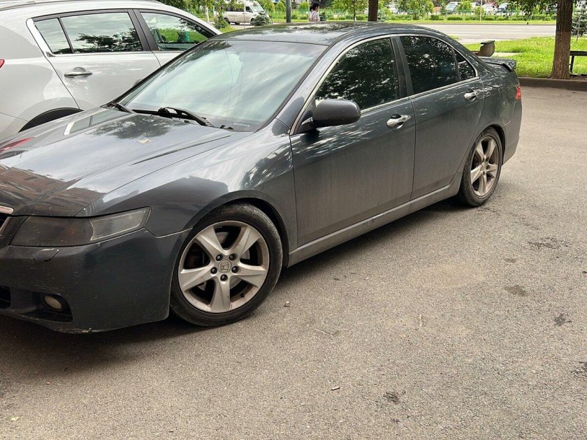 Хонда Аккорд 7 серая