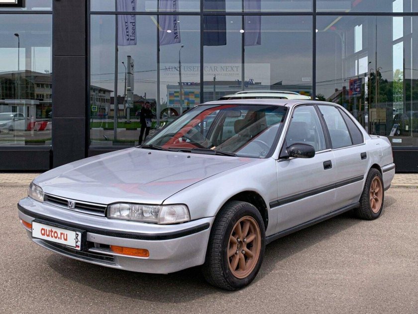 Хонда аккорд 1993
