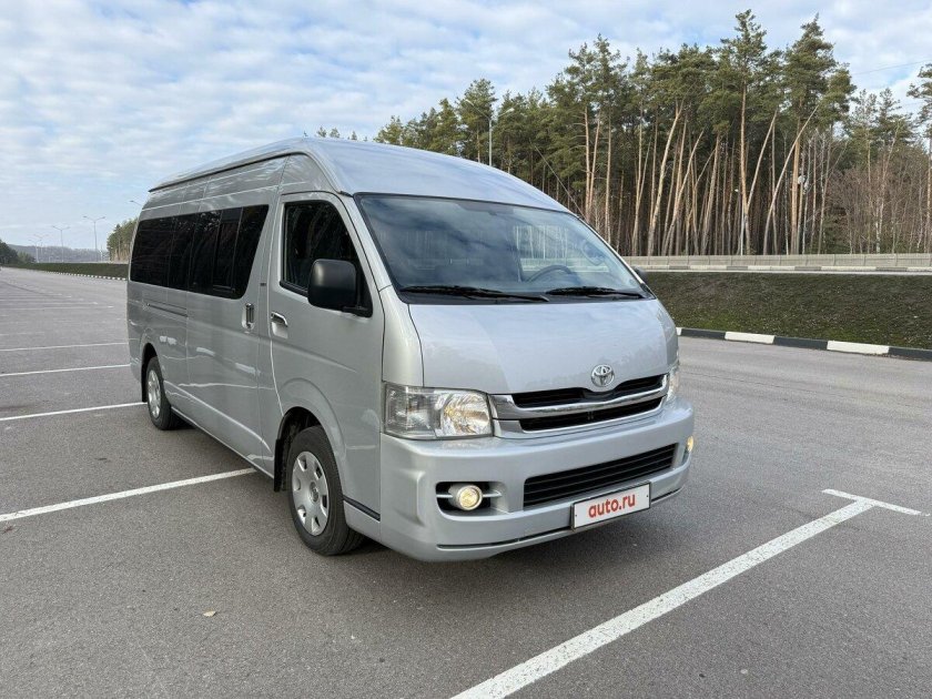 Toyota hiace h200 рестайлинг