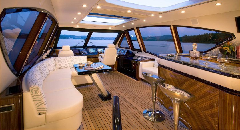 Marquis 720 tri Deck