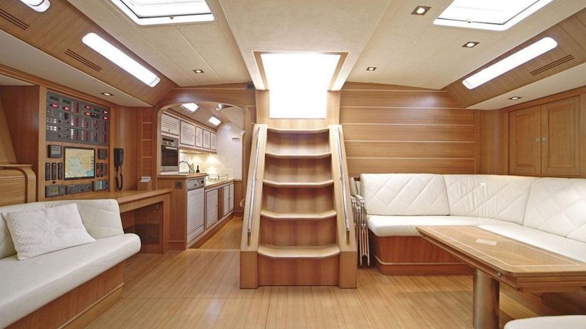 Парусная яхта 40 футов интерьер