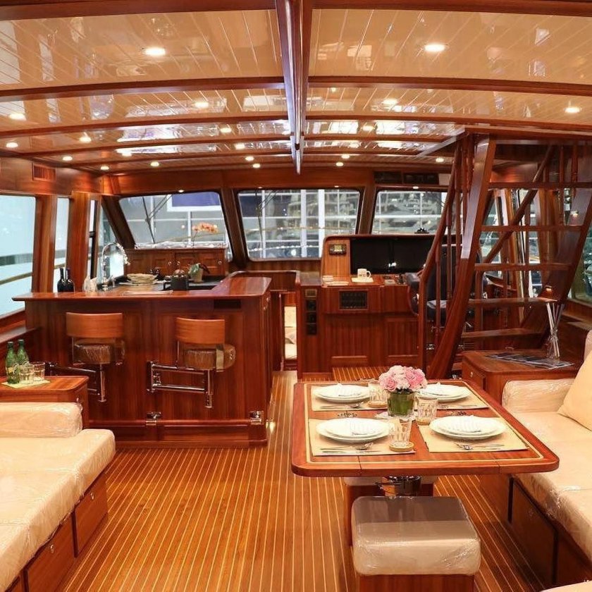 Яхта Smaragd 125