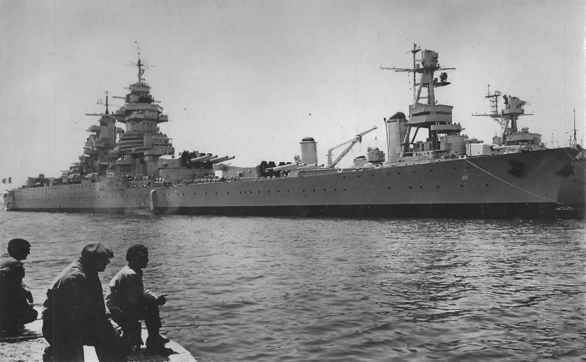 Линкор Жан бар