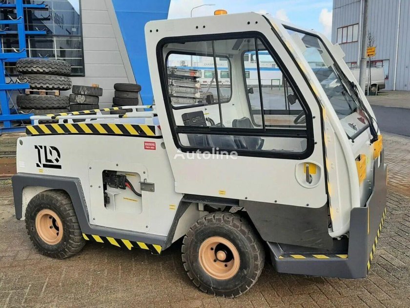 Багажный тягач TLD