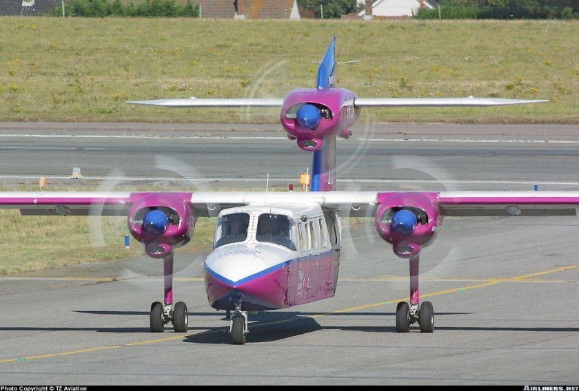 Самолёт trislander bn-2a