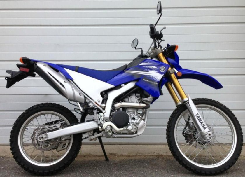 Yamaha wr250r