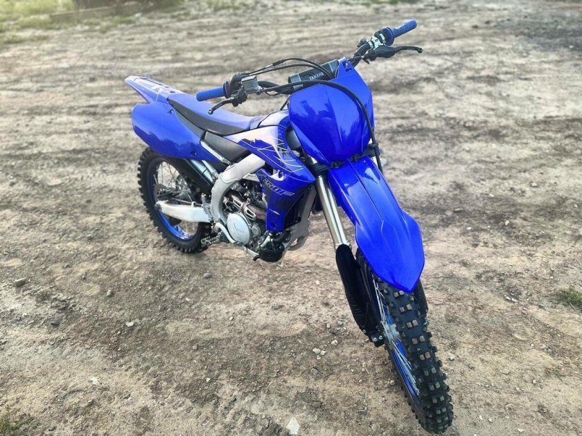 Кроссовый мотоцикл yamaha