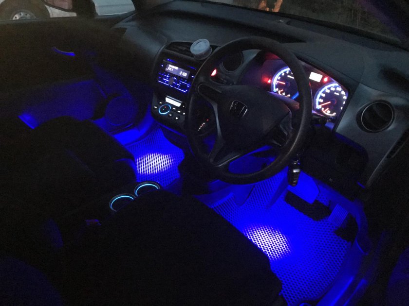 Хонда стрим rn6 подсветка салона