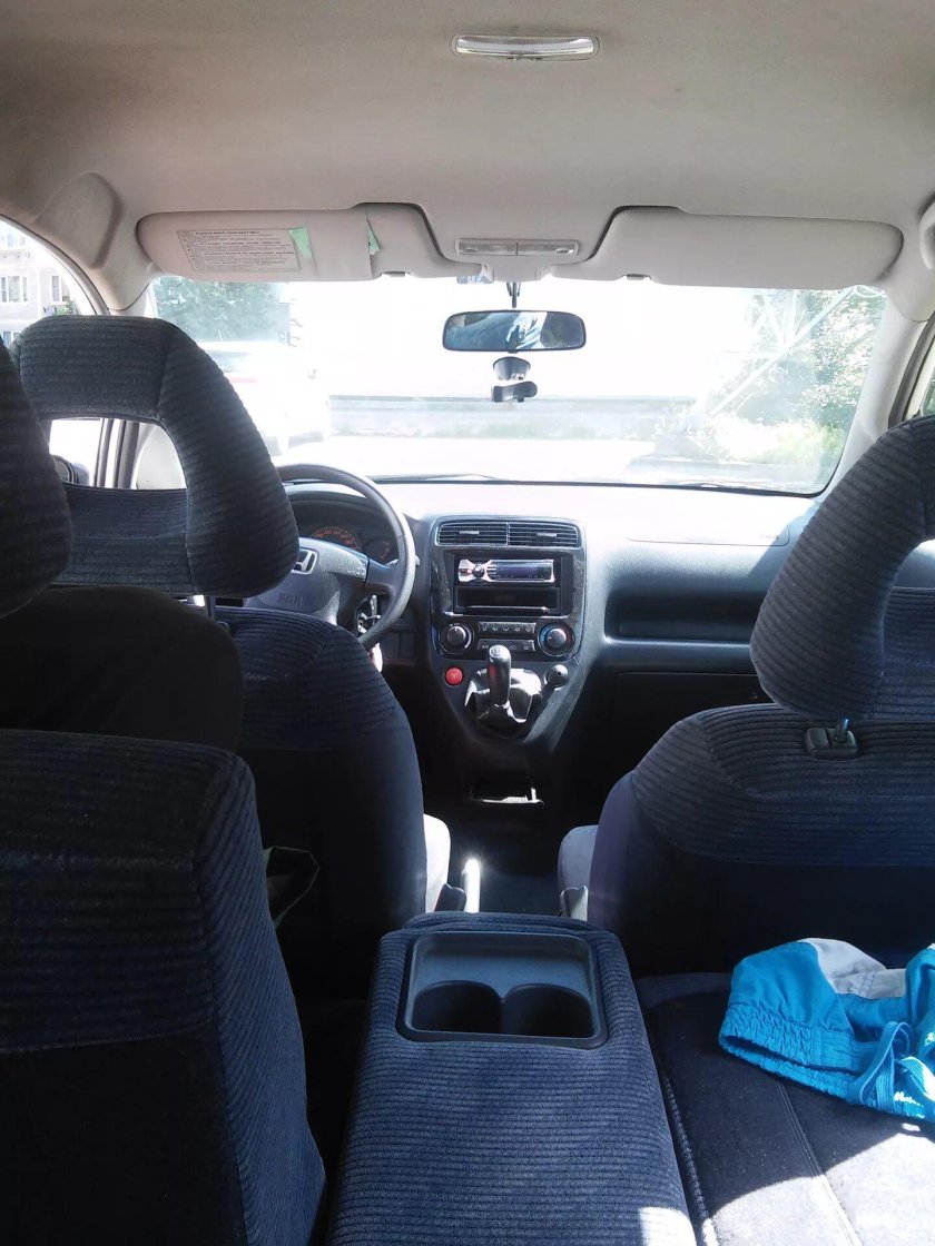 Хонда стрим 2001 салон