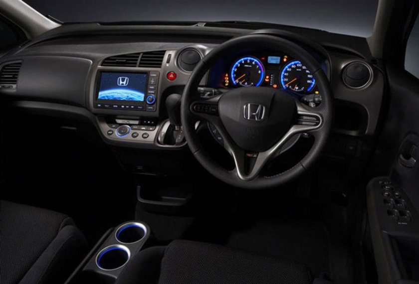 Honda Stream rsz салон
