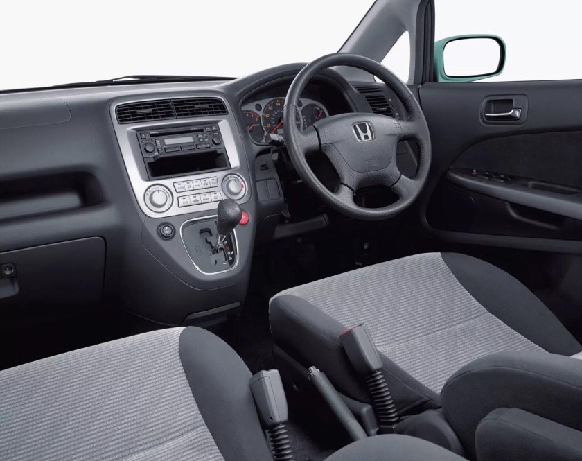 Honda Stream rn1 салон