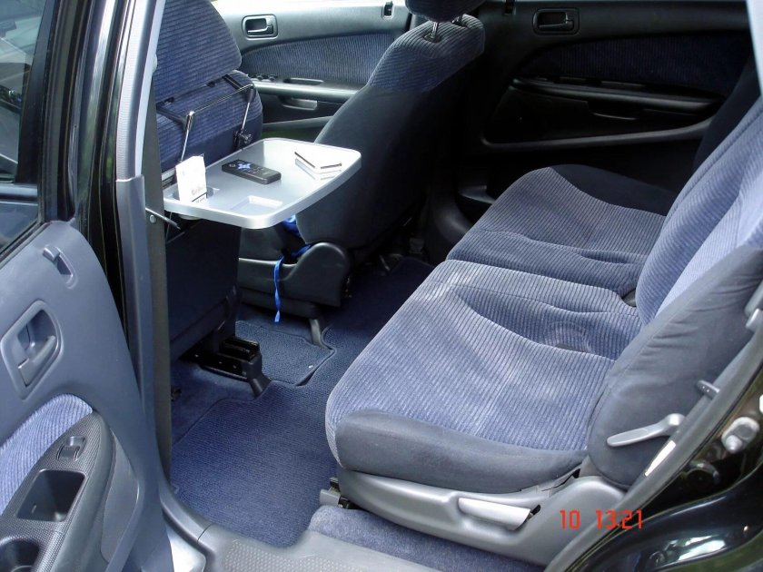 Honda Stream 2003 салон