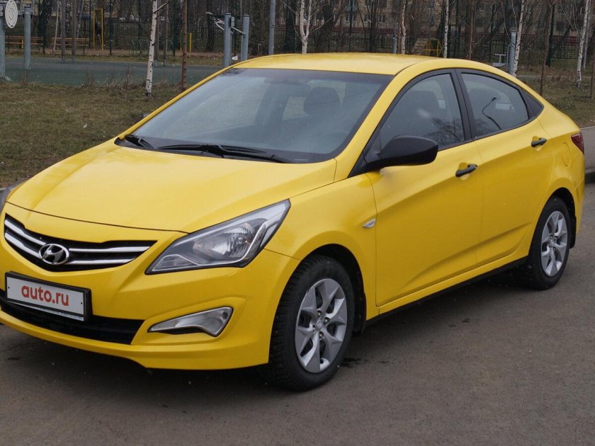 Машина hyundai solaris