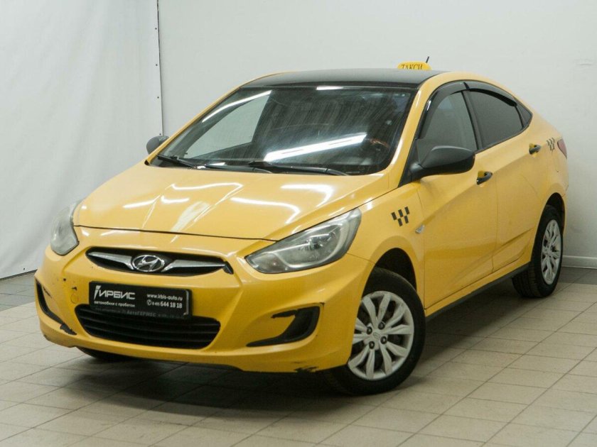 Hyundai желтый