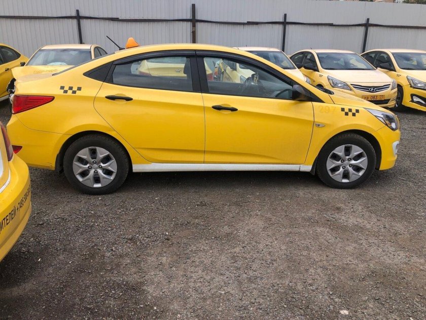 Хендай желтый