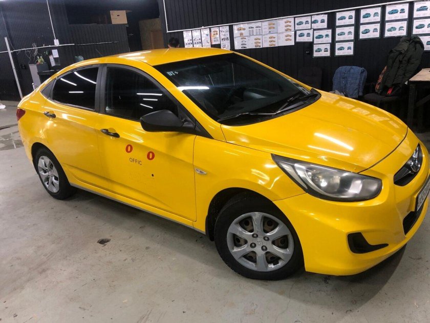 Хендай желтый