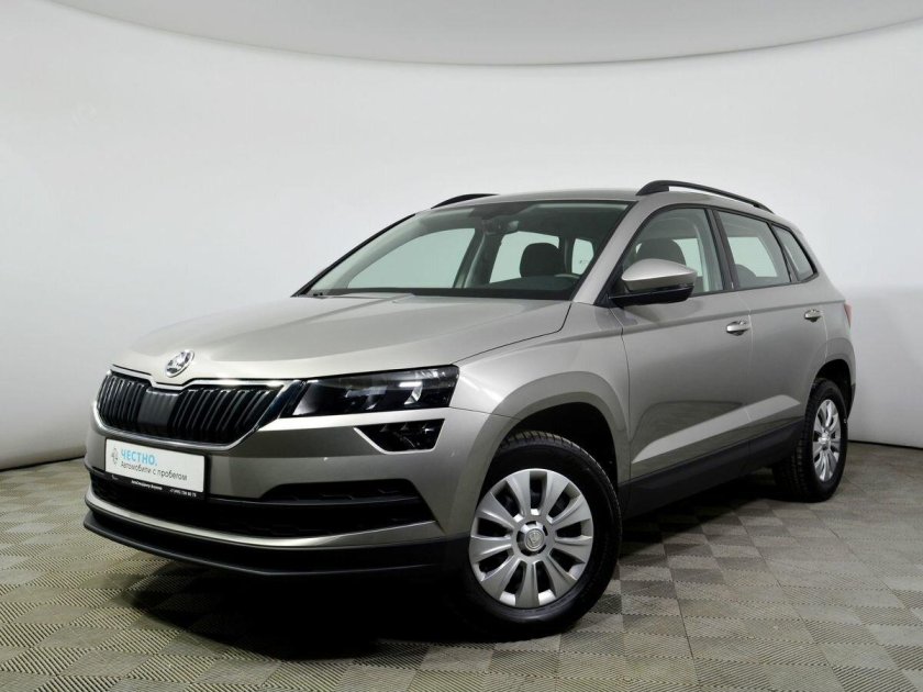 Шкода внедорожник 2021