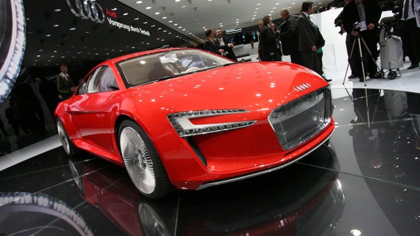Audi e-tron 2013